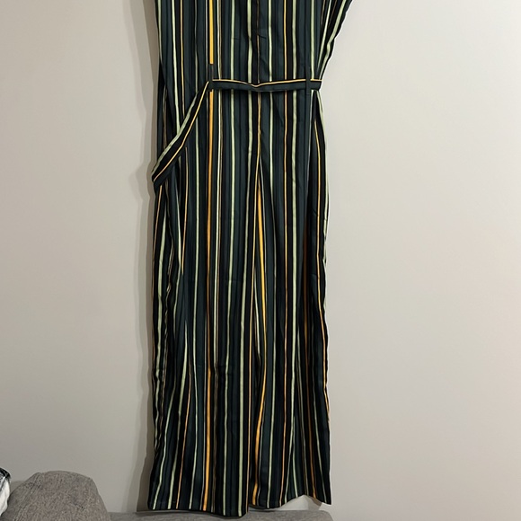 Striped women’s dress - Picture 4 of 9